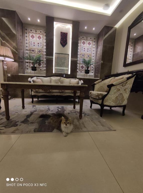 Black Iris Hotel II Madaba Kültér fotó